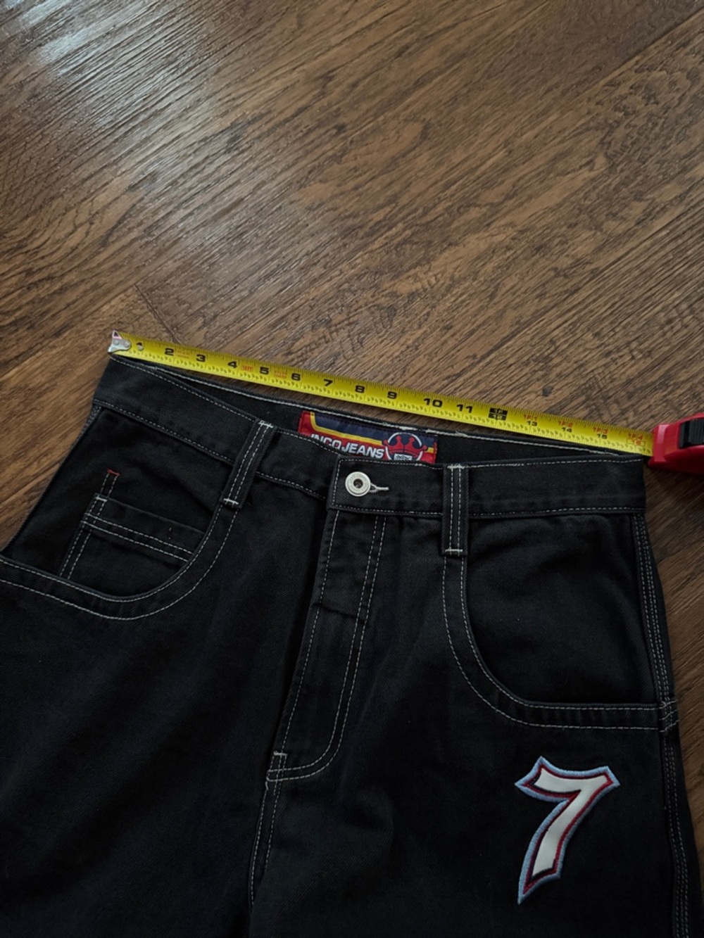 JNCO Black Relaxed Wide-Leg Jeans with Dice Pocket Graphic - Picture 11 of 11
